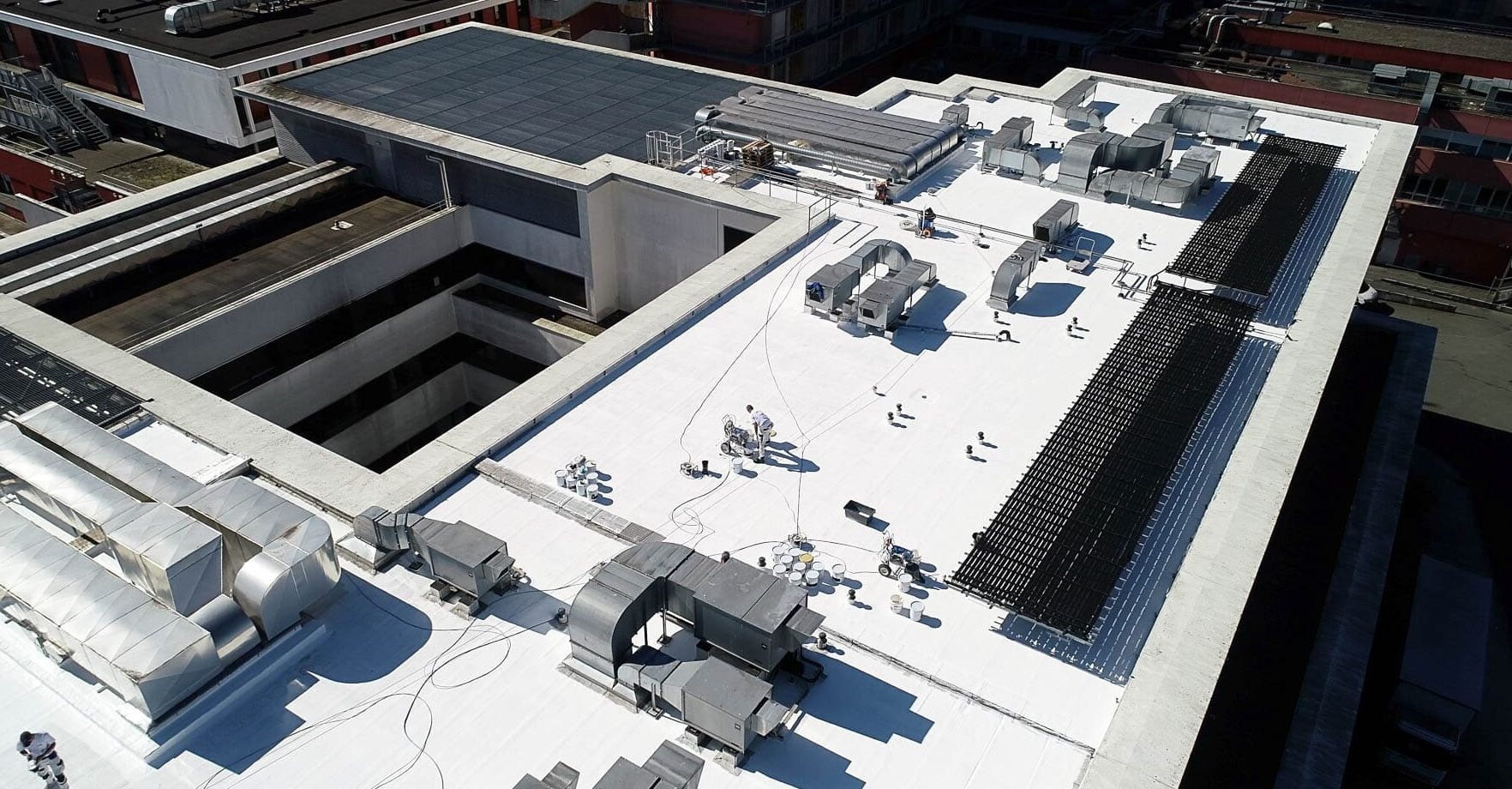 Comprendre, comparer, prescrire la peinture Cool Roof